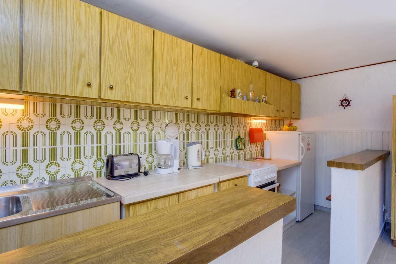 Apartment Carmen Veli Losinj Exterior photo